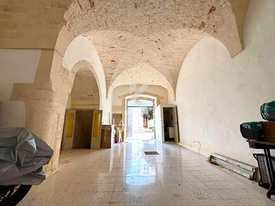 Immagine 1 di Casa indipendente in vendita  in Via Saverio Mercadante,123 a Martina Franca