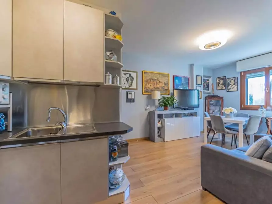 Immagine 19 di Appartamento in vendita  in Via Piero Caleffi a Roma