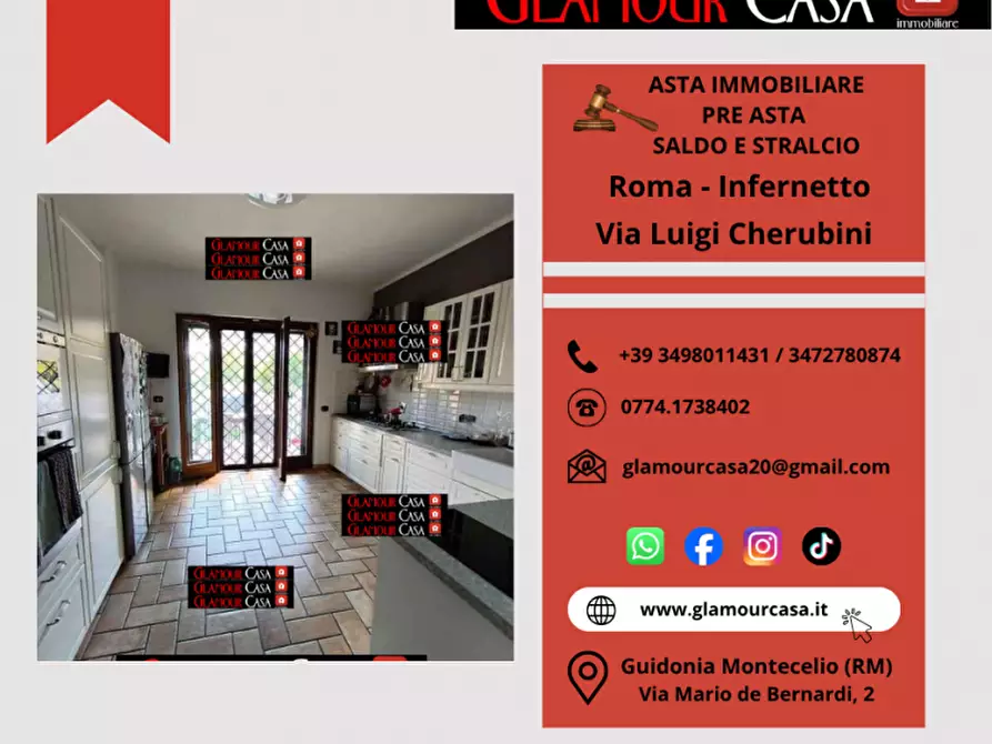 Immagine 6 di Villa in vendita  in Via Luigi Cherubini a Roma