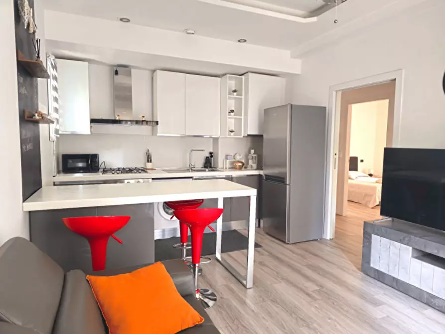 Immagine 1 di Appartamento in vendita  in Viale Porto Palos a Rimini
