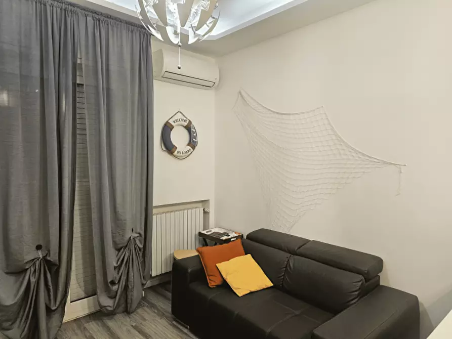 Immagine 2 di Appartamento in vendita  in Viale Porto Palos a Rimini