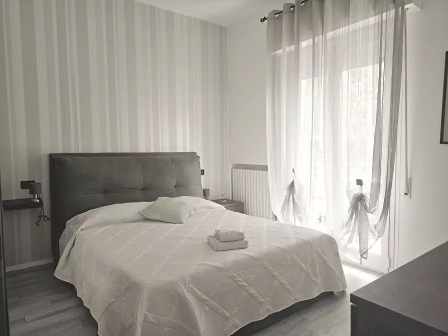 Immagine 7 di Appartamento in vendita  in Viale Porto Palos a Rimini