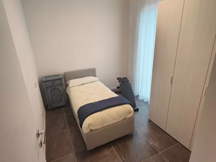 Immagine 5 di Appartamento in affitto  in via ravizza a Padova