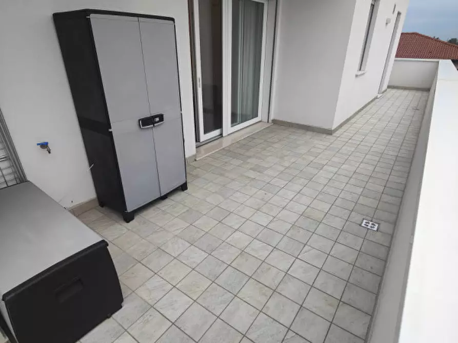 Immagine 10 di Appartamento in affitto  in via ravizza a Padova