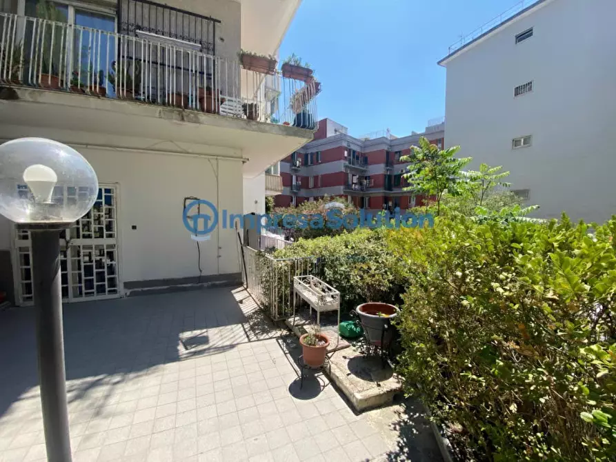 Immagine 22 di Appartamento in vendita  in Via Torquato Tasso a Napoli