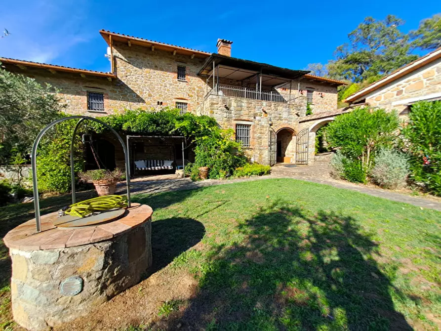 Immagine 2 di Rustico / casale in vendita  a Tuoro Sul Trasimeno
