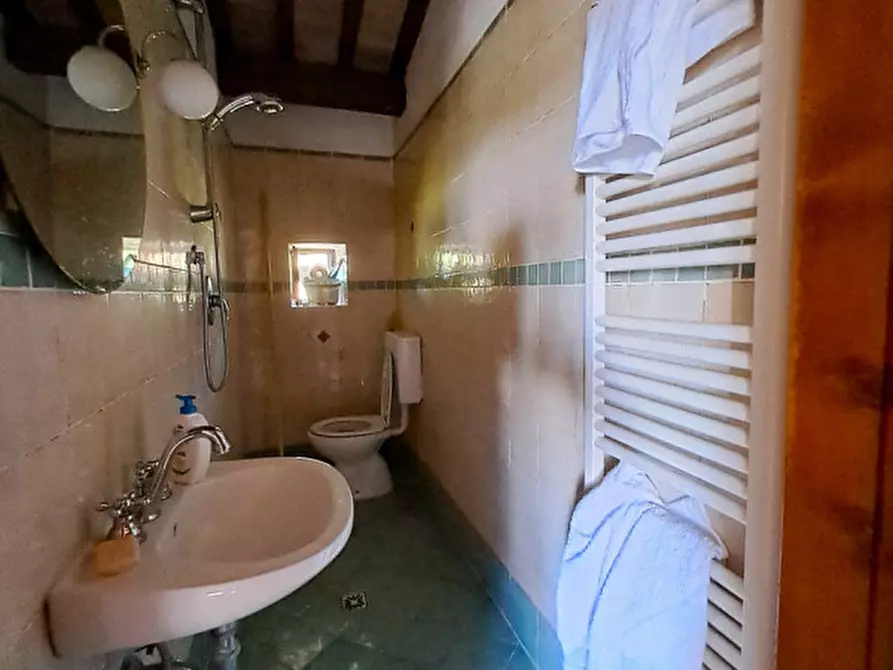 Immagine 23 di Rustico / casale in vendita  a Tuoro Sul Trasimeno