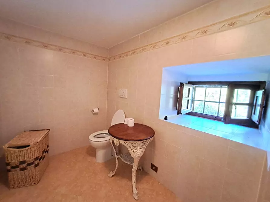 Immagine 39 di Rustico / casale in vendita  a Tuoro Sul Trasimeno
