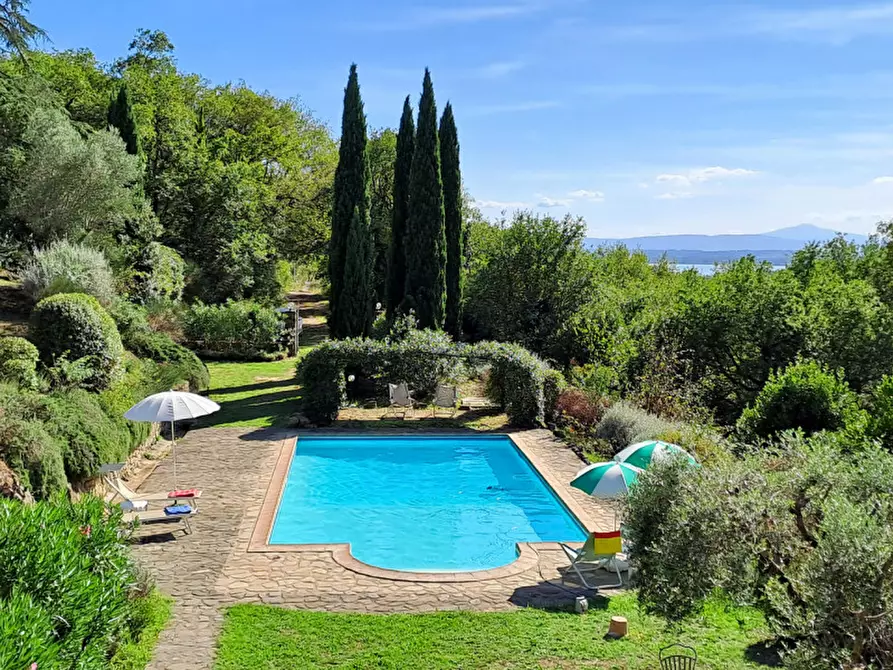 Immagine 43 di Rustico / casale in vendita  a Tuoro Sul Trasimeno