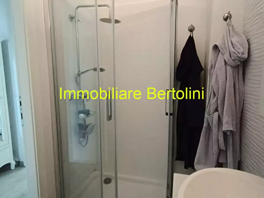 Immagine 11 di Appartamento in vendita  in VIA PRIVATA SERENELLA a San Remo