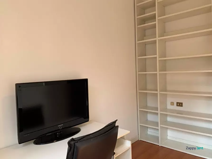Immagine 12 di Appartamento in affitto  in Piazza Gaetano Filangieri, 3 a Milano
