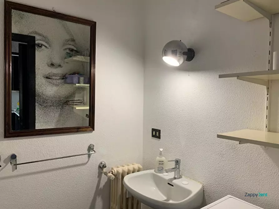 Immagine 23 di Appartamento in affitto  in Piazza Gaetano Filangieri, 3 a Milano