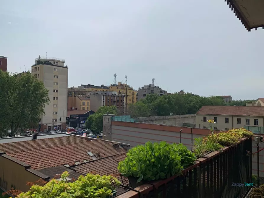 Immagine 27 di Appartamento in affitto  in Piazza Gaetano Filangieri, 3 a Milano