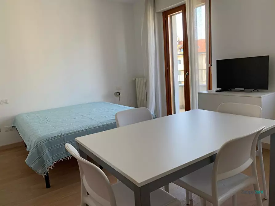Immagine 4 di Appartamento in affitto  in Via Luigi Calori, 17 a Locate Di Triulzi