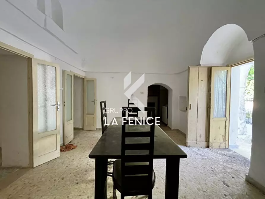 Immagine 46 di Rustico / casale in vendita  in viale delle ginestre a Locorotondo