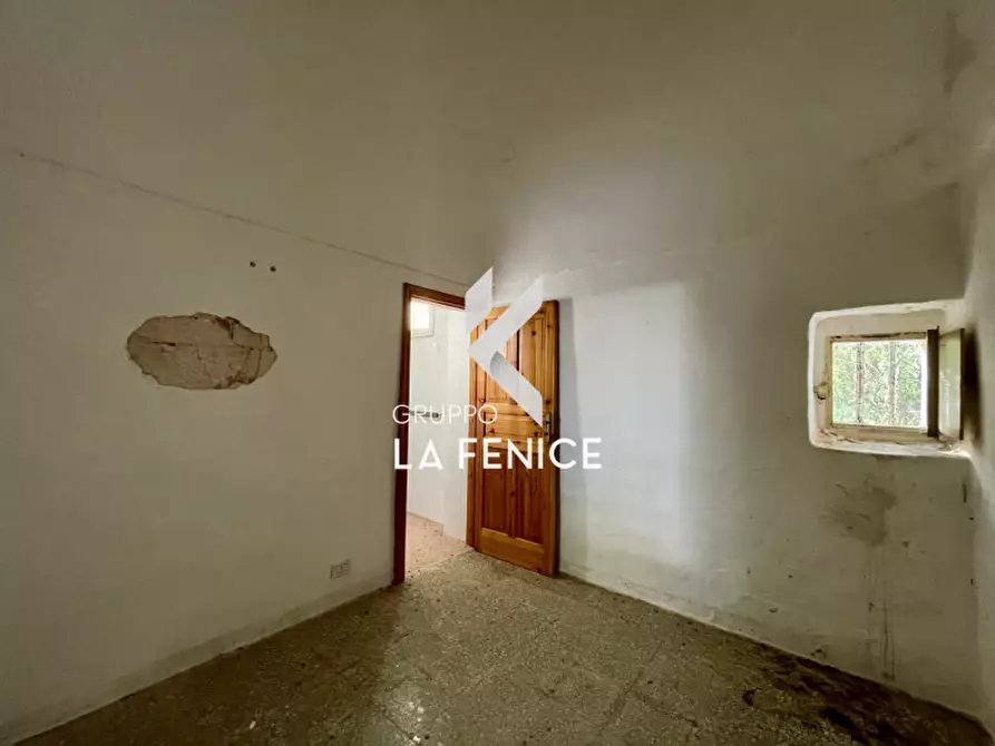 Immagine 61 di Rustico / casale in vendita  in viale delle ginestre a Locorotondo