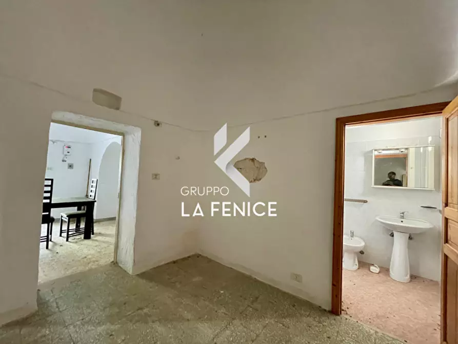 Immagine 63 di Rustico / casale in vendita  in viale delle ginestre a Locorotondo