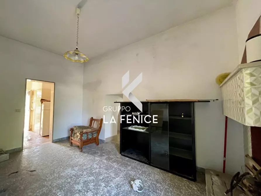 Immagine 71 di Rustico / casale in vendita  in viale delle ginestre a Locorotondo