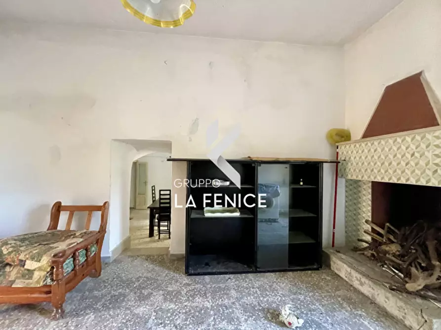 Immagine 72 di Rustico / casale in vendita  in viale delle ginestre a Locorotondo