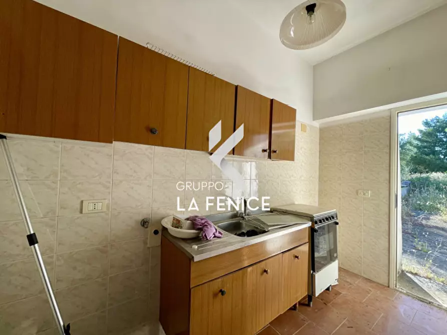 Immagine 75 di Rustico / casale in vendita  in viale delle ginestre a Locorotondo