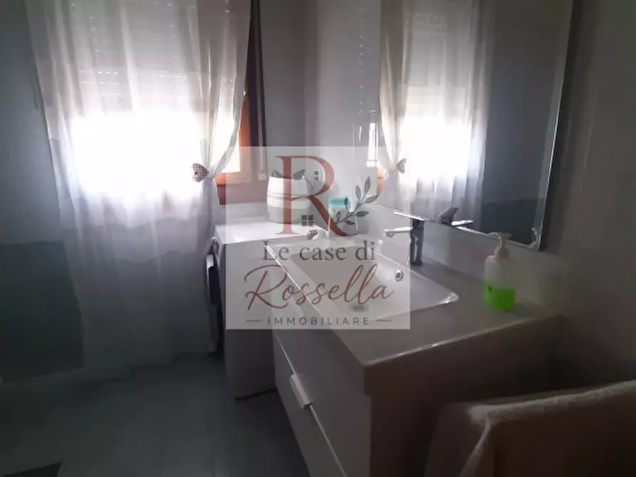 Immagine 5 di Appartamento in vendita  in Via Raffaello a Selvazzano Dentro