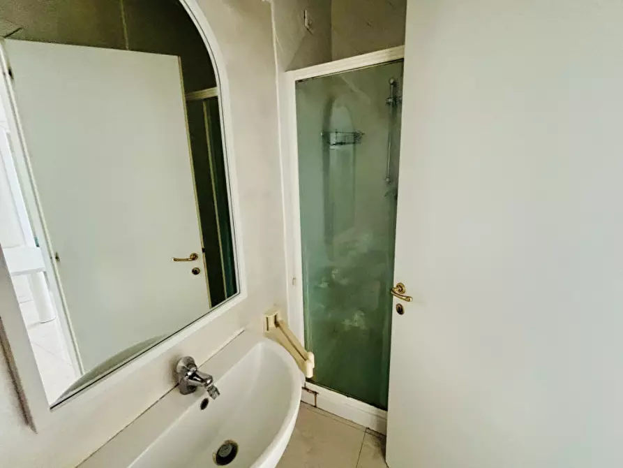 Immagine 9 di Appartamento in vendita  in Via San Fermo a Padova