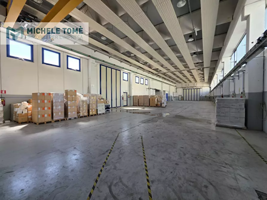 Immagine 16 di Capannone industriale in vendita  in Circumvallazione Bran a Caprino Veronese