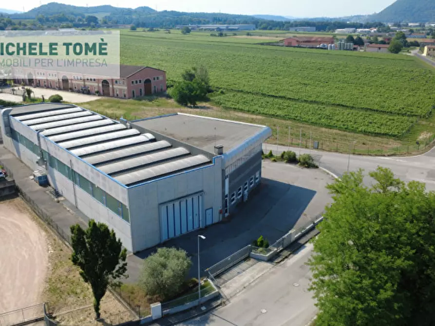Immagine 34 di Capannone industriale in vendita  in Circumvallazione Bran a Caprino Veronese