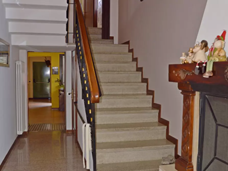 Immagine 11 di Casa indipendente in vendita  in Strada Rivarotta 22 a Bassano Del Grappa
