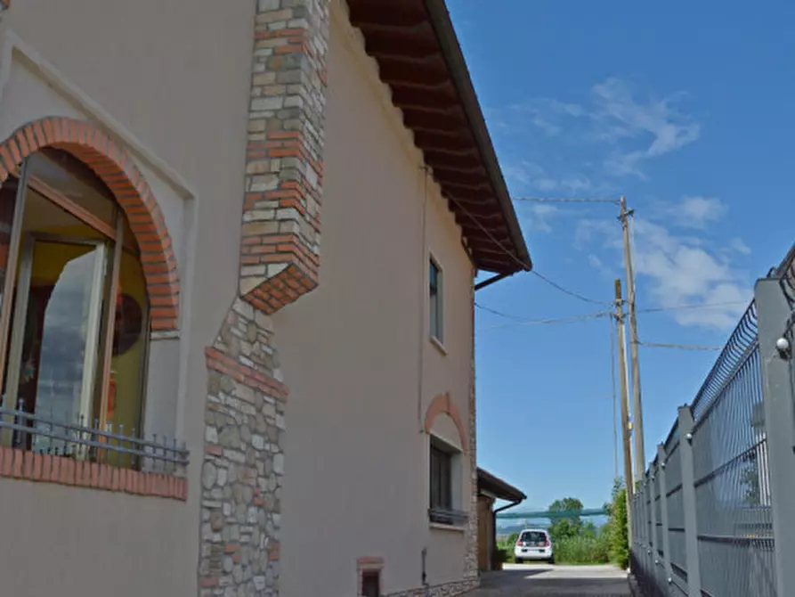 Immagine 16 di Casa indipendente in vendita  in Strada Rivarotta 22 a Bassano Del Grappa