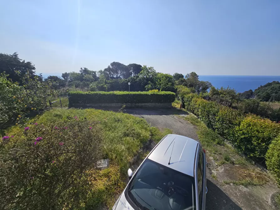 Immagine 7 di Villetta a schiera in vendita  in Via San Giacomo a Varazze
