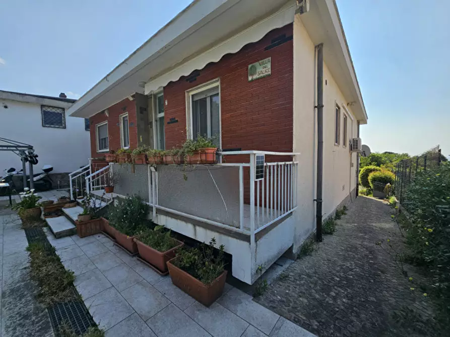 Immagine 19 di Villetta a schiera in vendita  in Via San Giacomo a Varazze