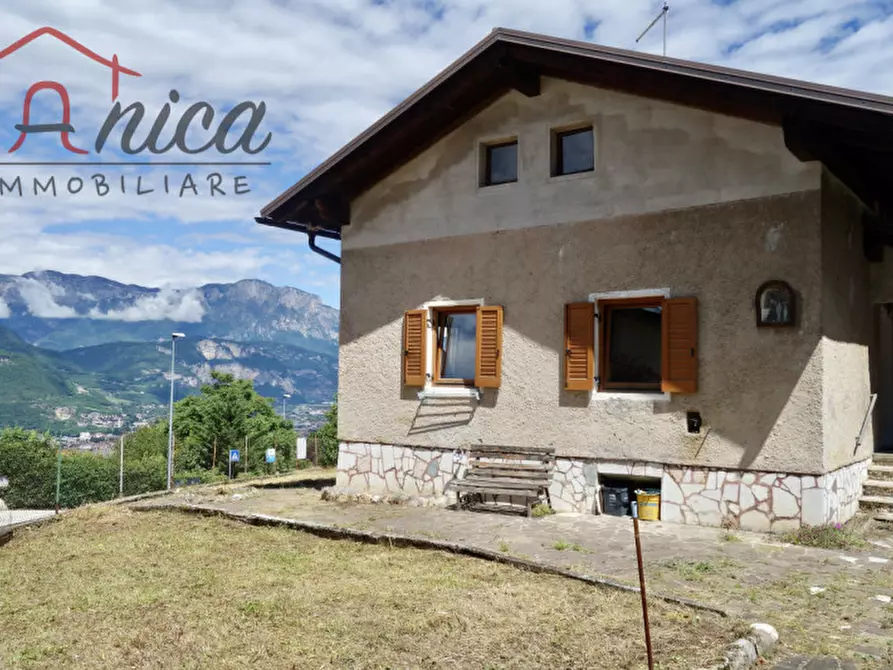 Immagine 1 di Casa indipendente in vendita  in Via Marzola a Trento