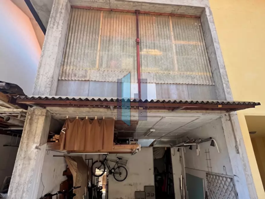 Immagine 5 di Loft/Open space in vendita  in Via Luigi Gamba a Curno
