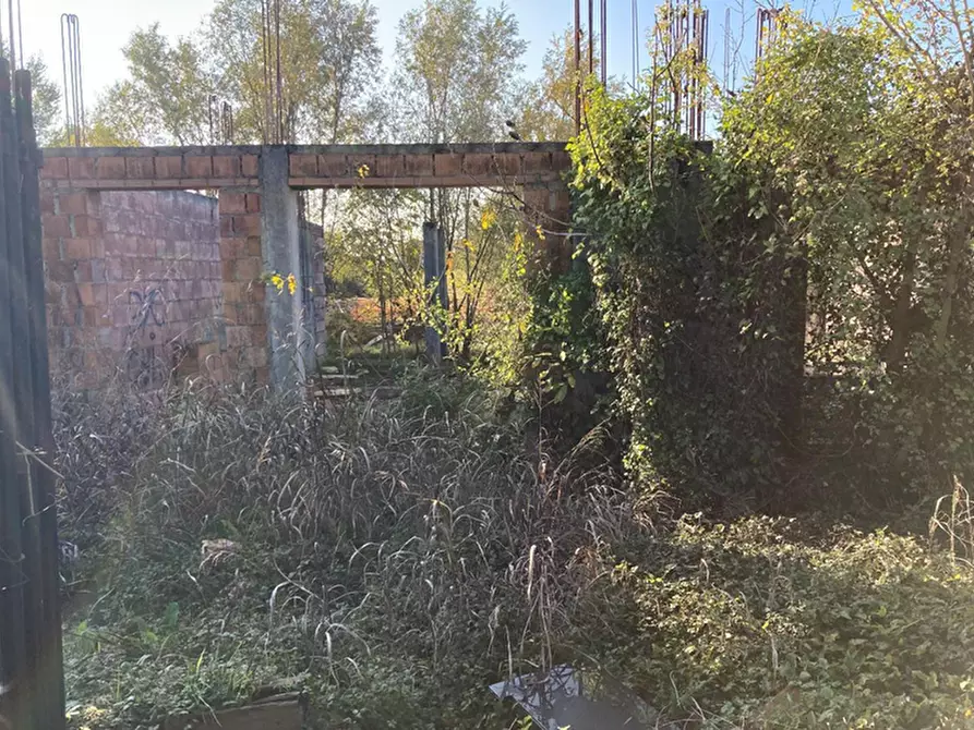 Immagine 4 di Terreno in vendita  in VIA GIANFRANCO MIGLIO a Oppeano
