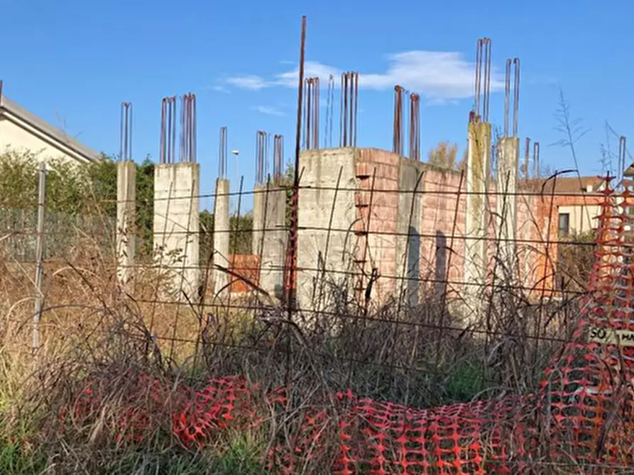 Immagine 8 di Terreno in vendita  in VIA GIANFRANCO MIGLIO a Oppeano