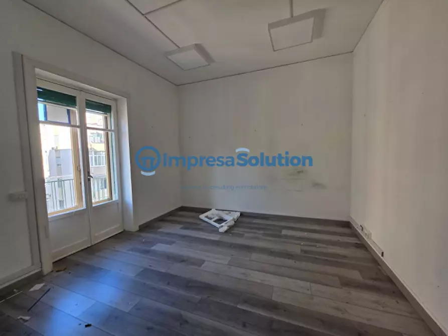 Immagine 14 di Ufficio in affitto  in Via Benedetto Cariteo a Napoli