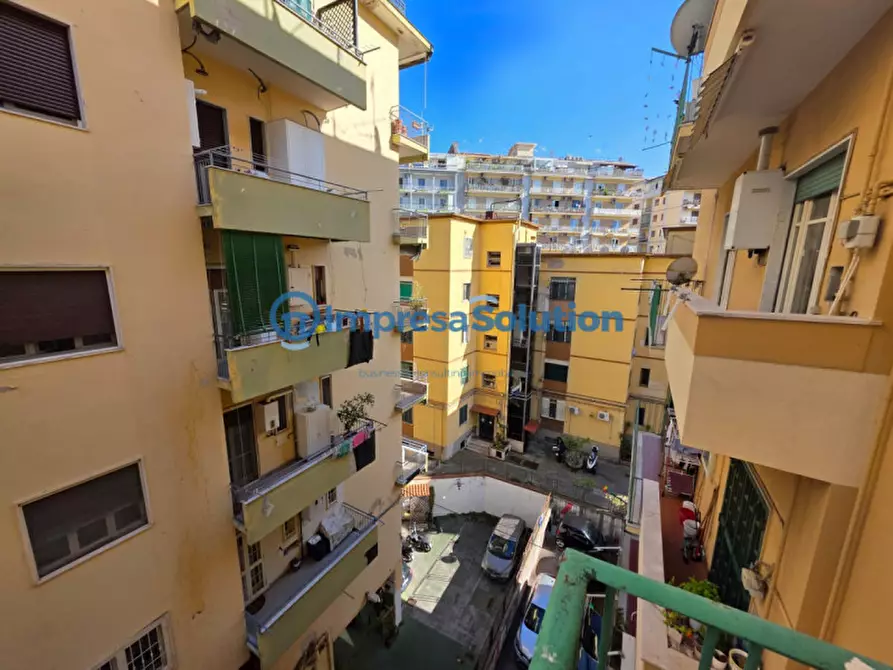 Immagine 17 di Ufficio in affitto  in Via Benedetto Cariteo a Napoli