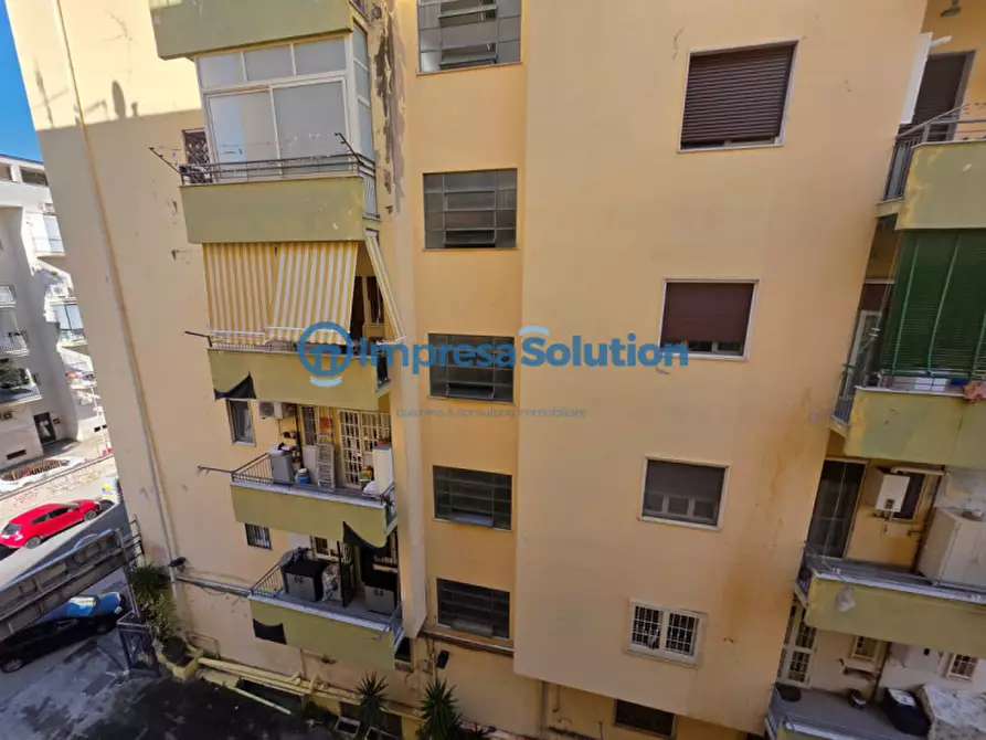Immagine 20 di Ufficio in affitto  in Via Benedetto Cariteo a Napoli