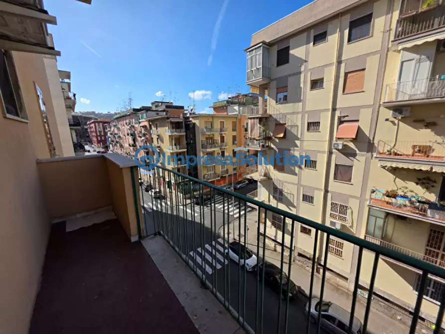 Immagine 25 di Ufficio in affitto  in Via Benedetto Cariteo a Napoli
