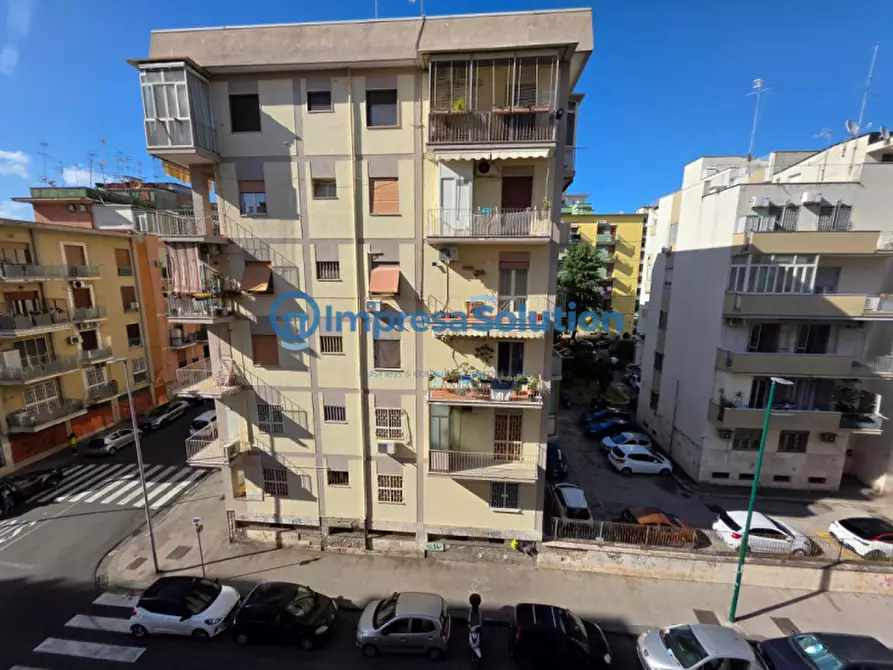 Immagine 26 di Ufficio in affitto  in Via Benedetto Cariteo a Napoli