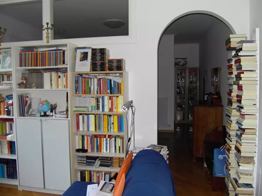 Immagine 5 di Appartamento in vendita  in Via Sant'Isaia a Bologna