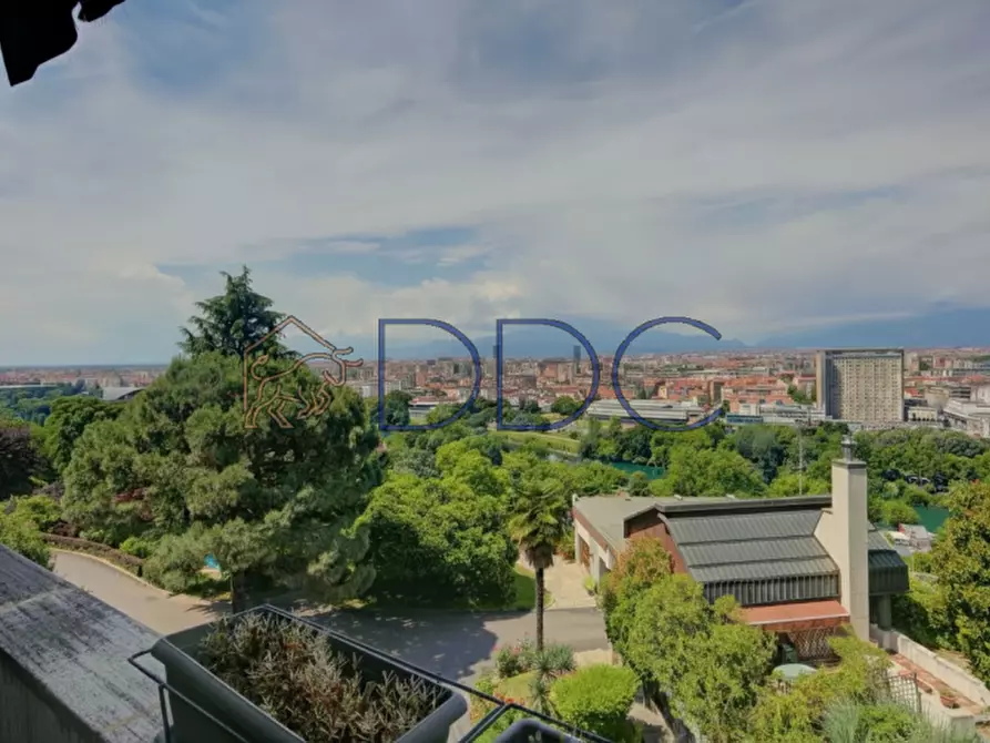 Immagine 18 di Appartamento in vendita  in Strada delle Terrazze 56 a Torino