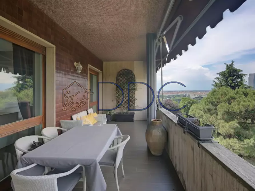 Immagine 20 di Appartamento in vendita  in Strada delle Terrazze 56 a Torino