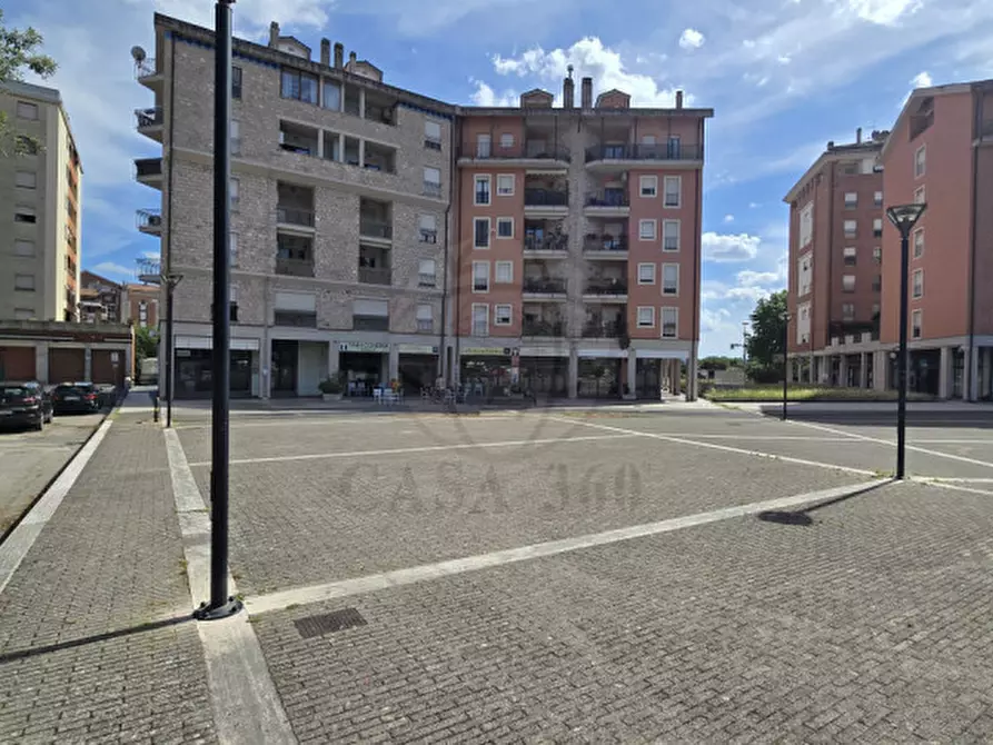 Immagine 7 di Negozio in vendita  in Via del Rivo, 98 a Terni