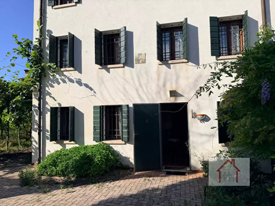 Immagine 24 di Casa indipendente in vendita  in Via Cantarane a Volpago Del Montello