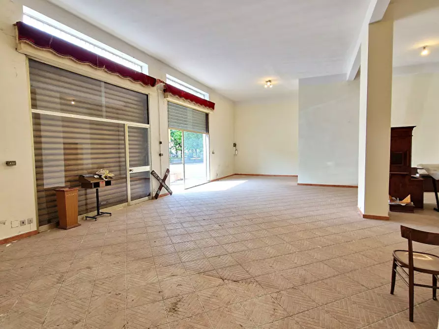 Immagine 5 di Negozio in vendita  in Via Baiesi, 112H a Anzola Dell'emilia