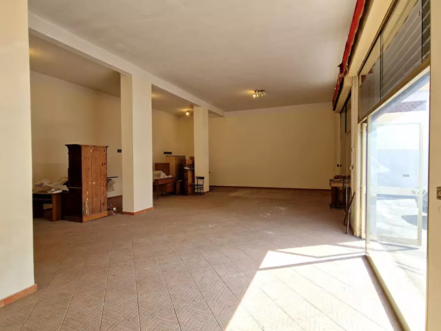 Immagine 6 di Negozio in vendita  in Via Baiesi, 112H a Anzola Dell'emilia