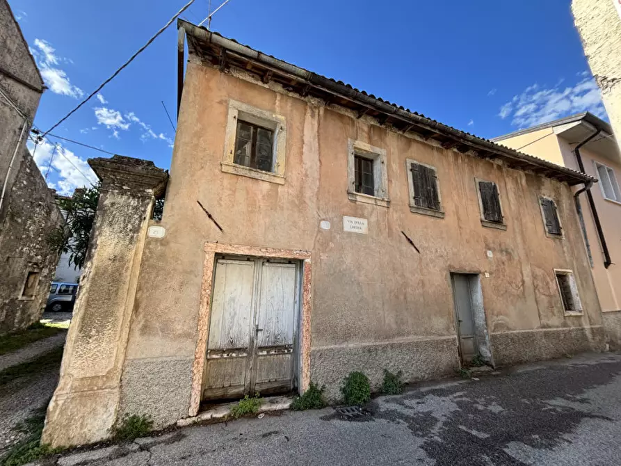 Immagine 5 di Rustico / casale in vendita  in Via Della Libertà a Tregnago