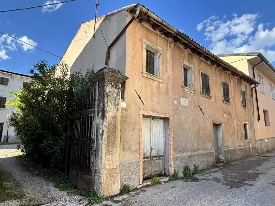 Immagine 7 di Rustico / casale in vendita  in Via Della Libertà a Tregnago
